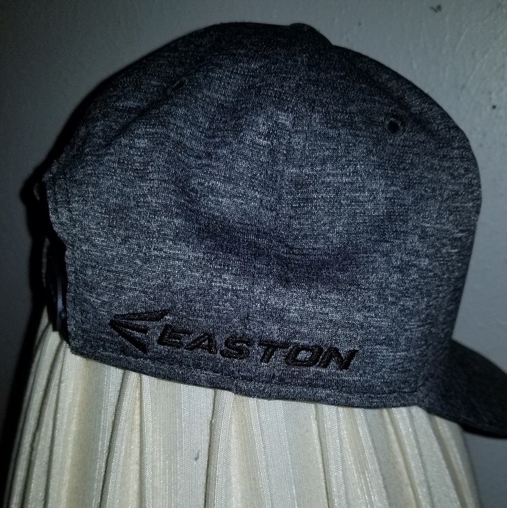 Easton Hat - Picture 2 of 4